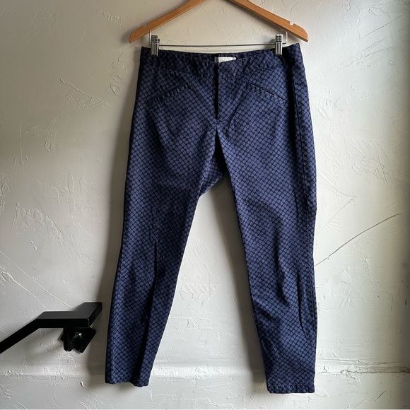 GAP Pants - Gap Ultra Skinny Ankle Pants Blue and Black Print Size 6